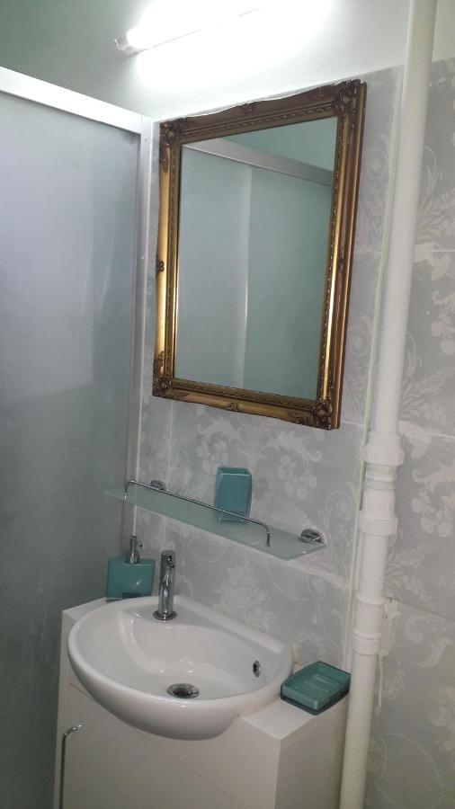 Cozy, Central 1-Bedroom Apartment In Timisoara, Romania 外观 照片